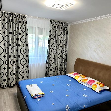 Royal Apartment Бузэу Экстерьер фото